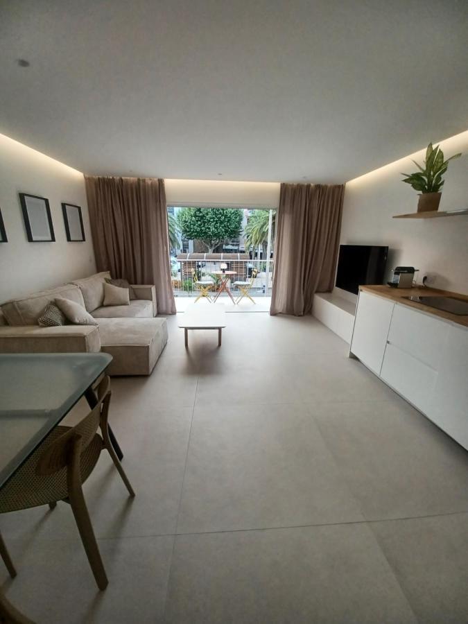 Superbe Appartement A 2 Minutes De La Mer Cavalaire-sur-Mer Luaran gambar